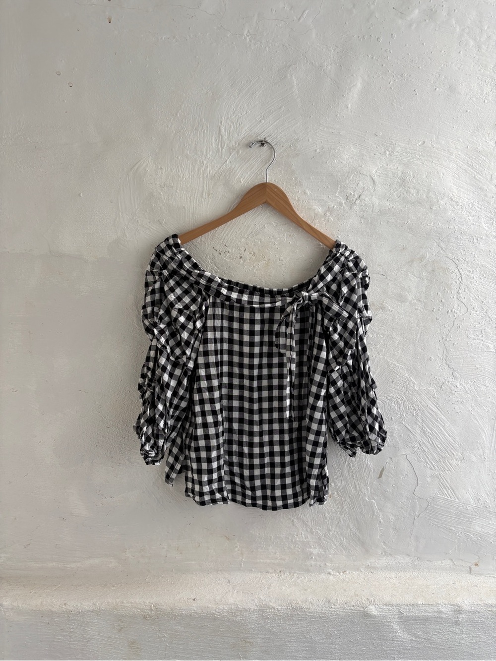 Soho Jeans Off-the-Shoulder Gingham Poplin Top